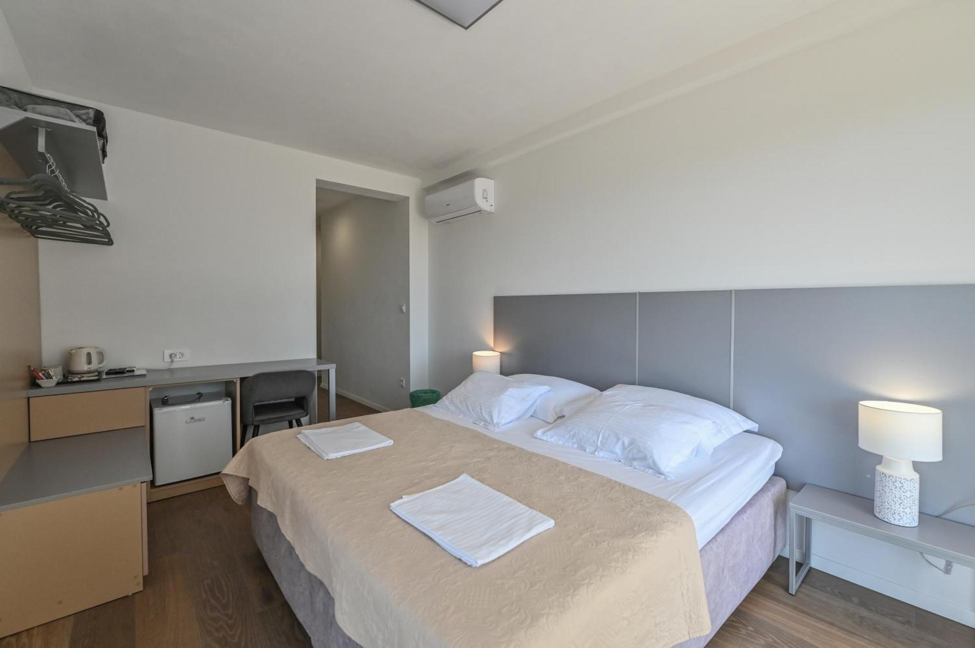 Villa Cala, Hotel Rooms&Apartments Novalja Exteriér fotografie