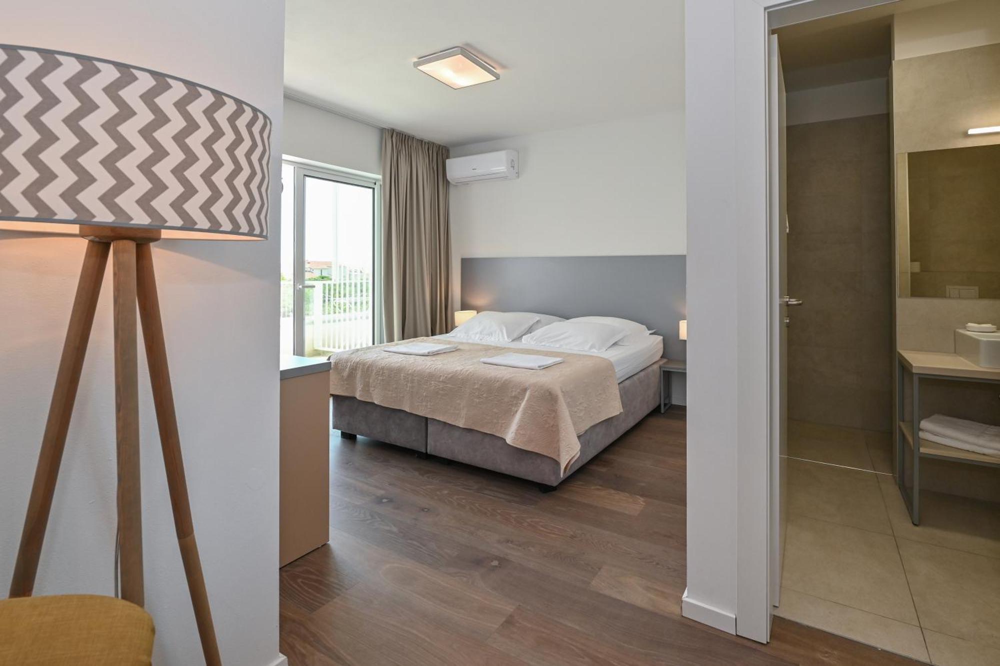Villa Cala, Hotel Rooms&Apartments Novalja Exteriér fotografie