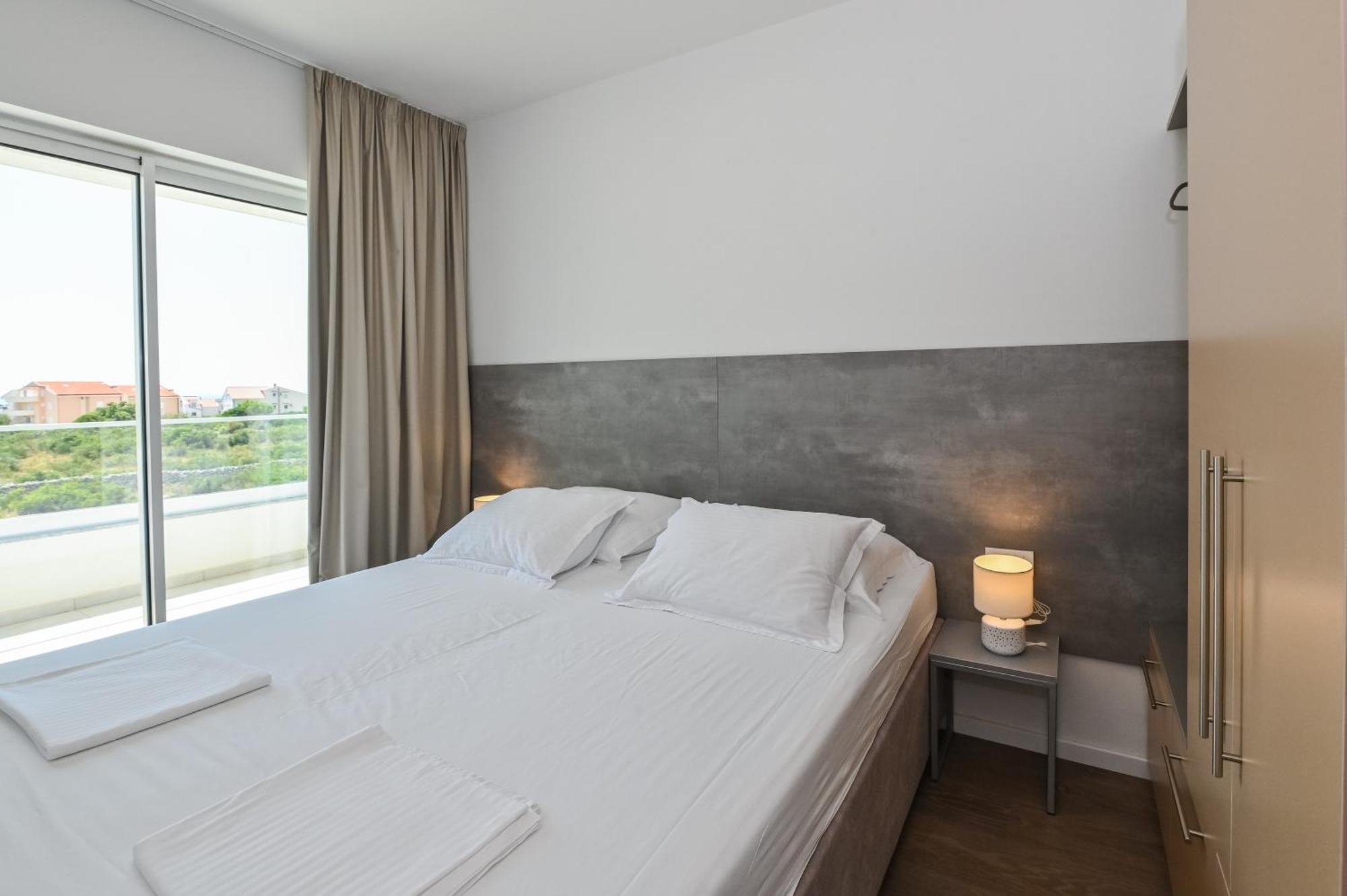 Villa Cala, Hotel Rooms&Apartments Novalja Exteriér fotografie